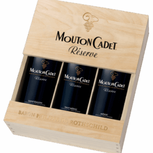 CAISSE BOIS MOUTON CADET : 3 GRANDS TERROIRS DE BORDEAUX
Mouton-Cadet Réserve Graves 2017/18
Mouton-Cadet Réserve Médoc 2017/18
Mouton-Cadet Réserve Saint-Émilion 2017/18